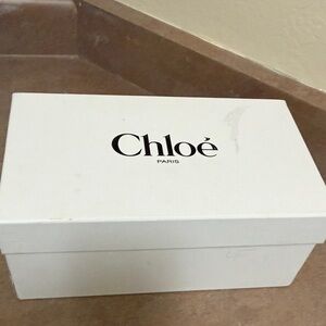 Chloe White Box